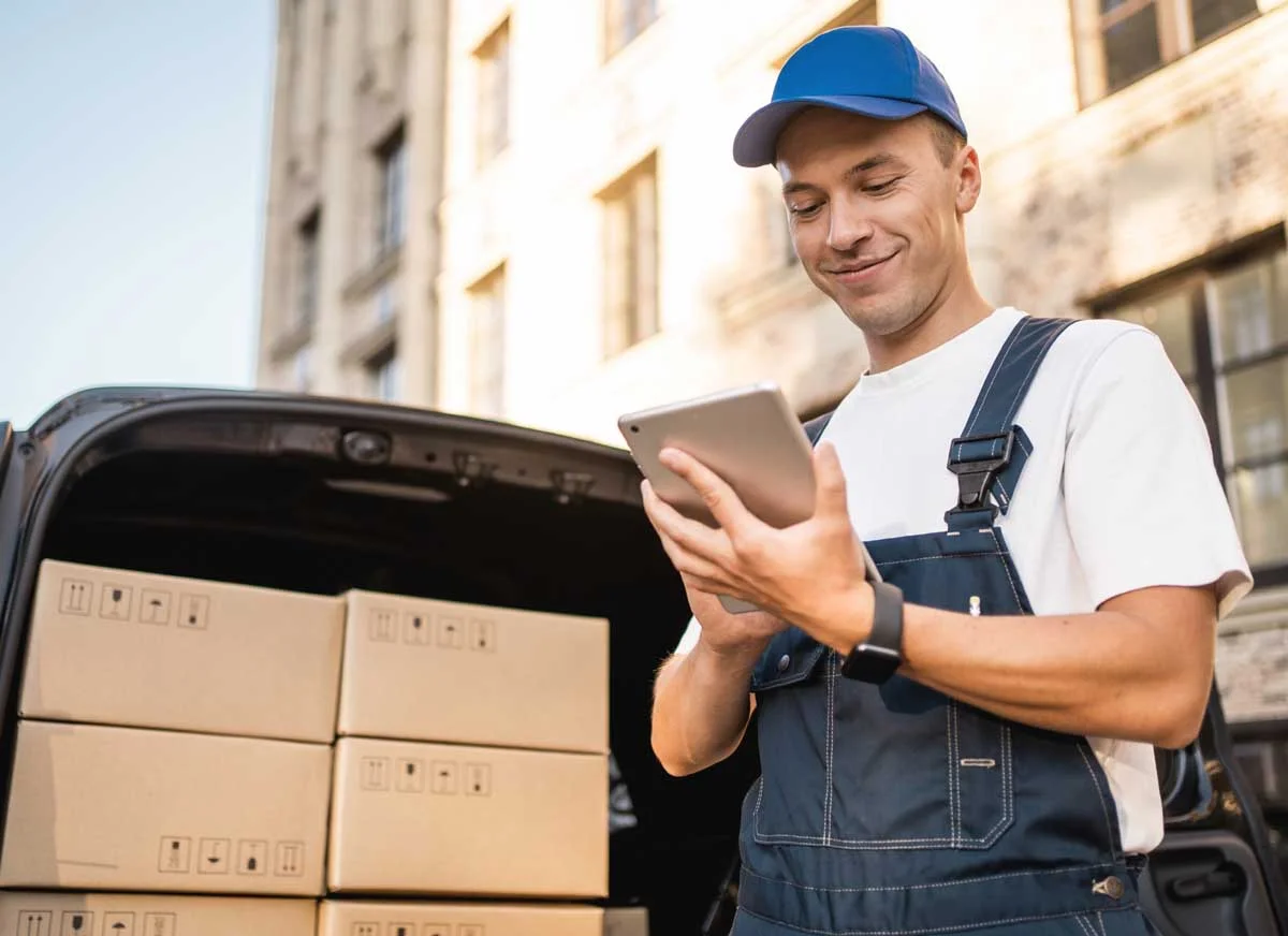 Delivery driver customer notifications